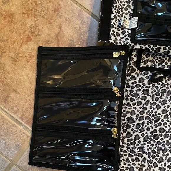 Debbee  Black & White Leopard Print Travel Jewelry Case - Picture 3 of 4